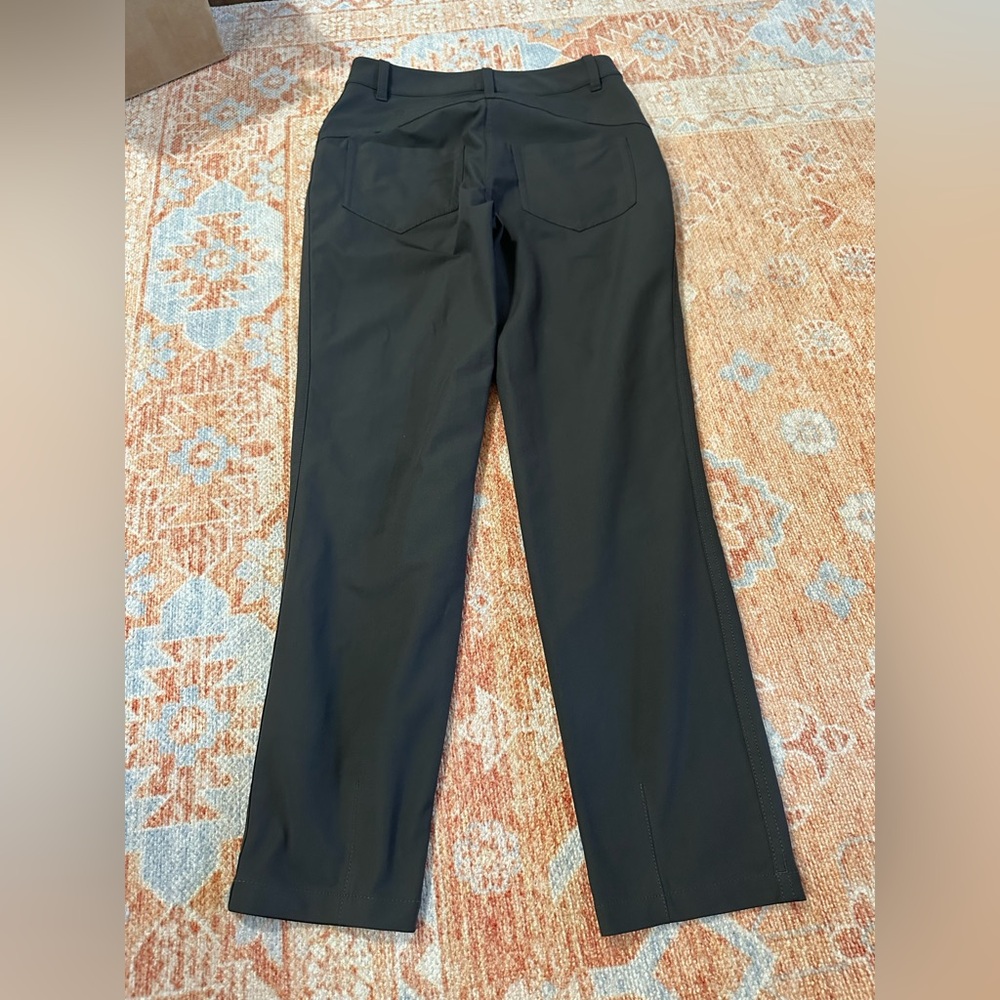 Lululemon City Sleek 5 Pocket 7/8 Pant Obsidian Grey W5CZIS size 4 - Picture 4 of 7